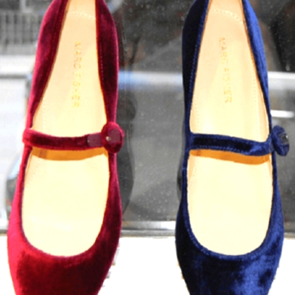 Two pair of shoes Burgundy and blue velvet Marc fisher flats shoes 👞
